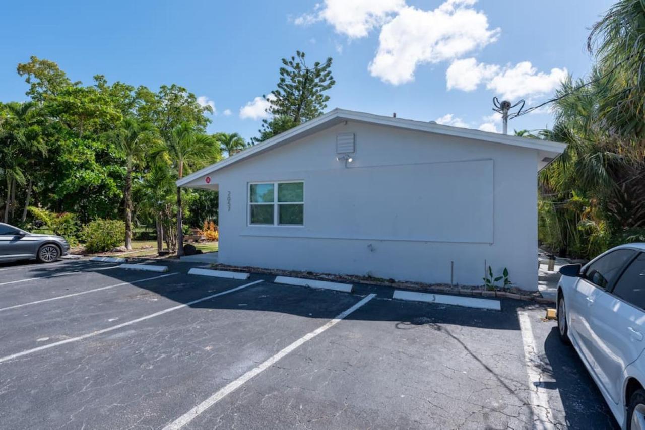 Just Off Wilton Drive Apt 5 Форт Лодърдейл Екстериор снимка